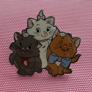 Disney Aristocats Siblings Pin